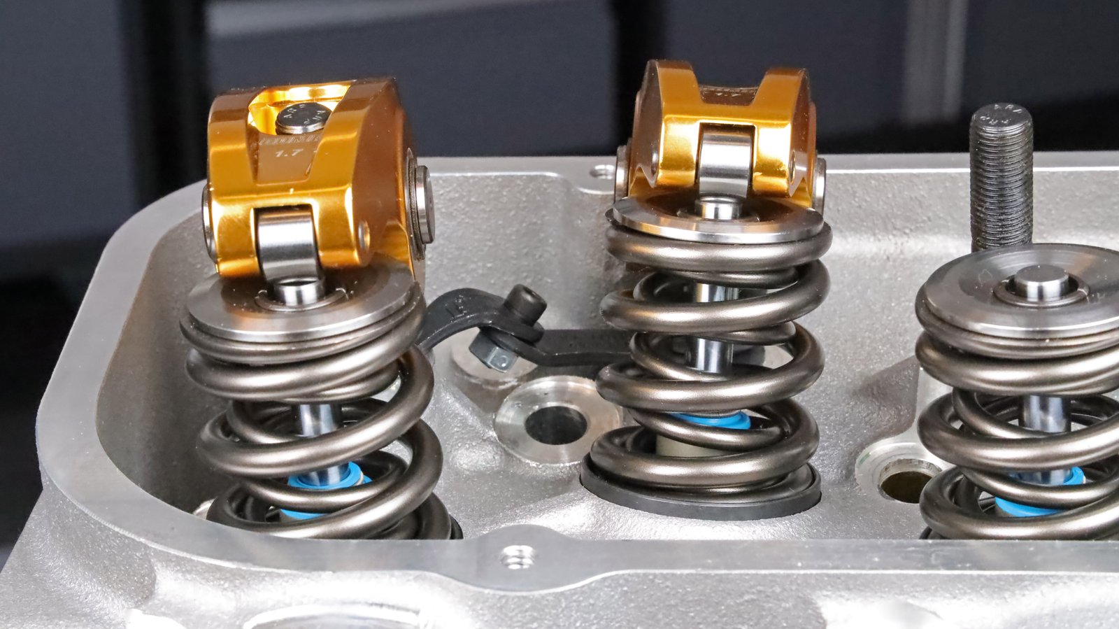 How to Install Adjustable Pushrod Guideplates on a BigBlock Chevy